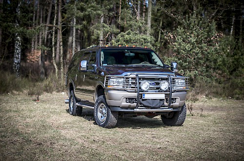 Ford Excursion